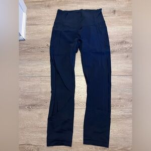 Lululemon Align Leggings with pockets Size 6